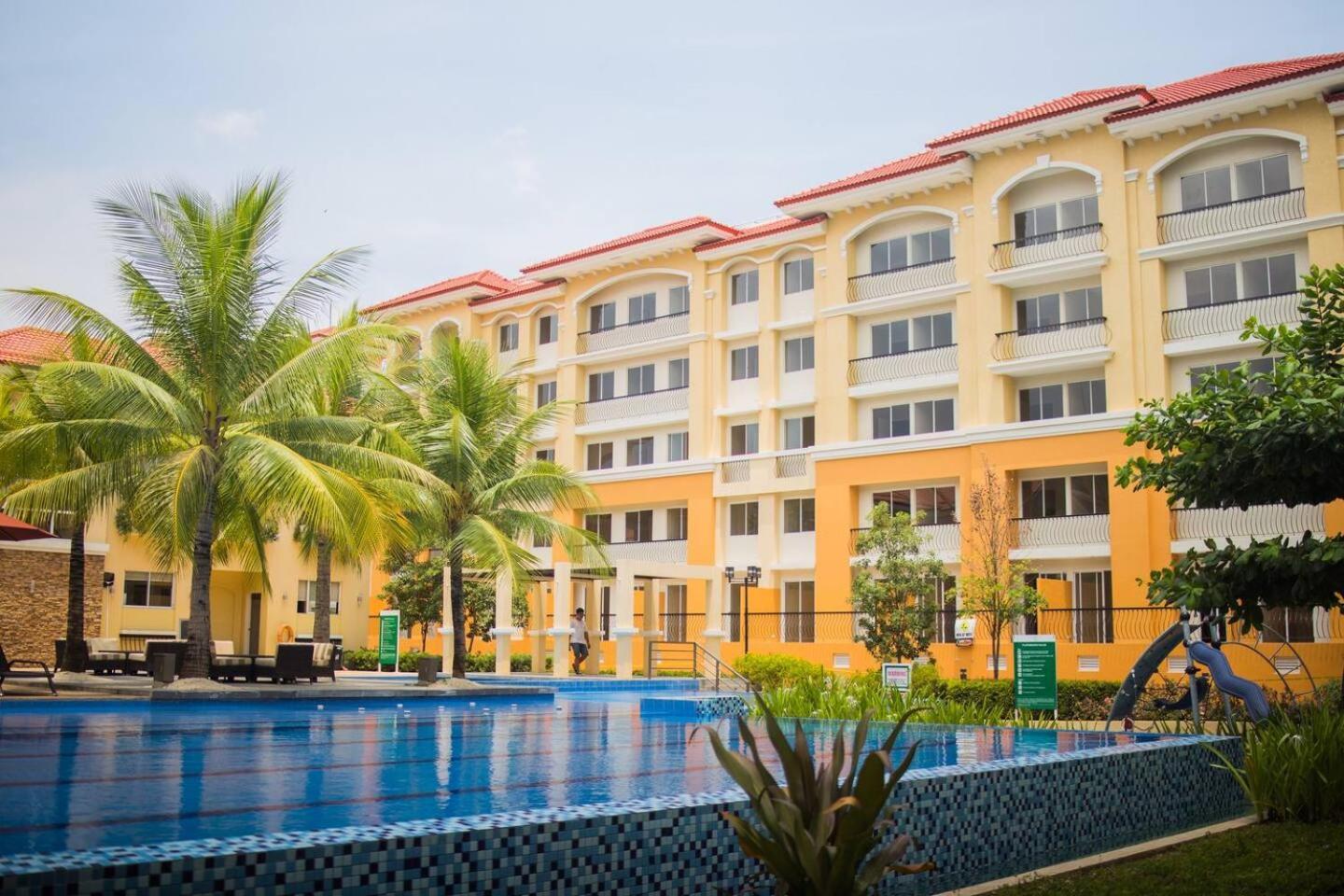 Kara'S Suite Cebu Exterior photo
