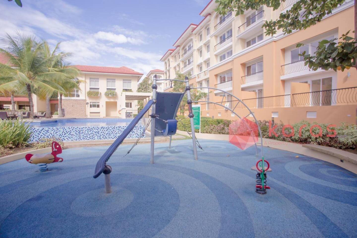 Kara'S Suite Cebu Exterior photo